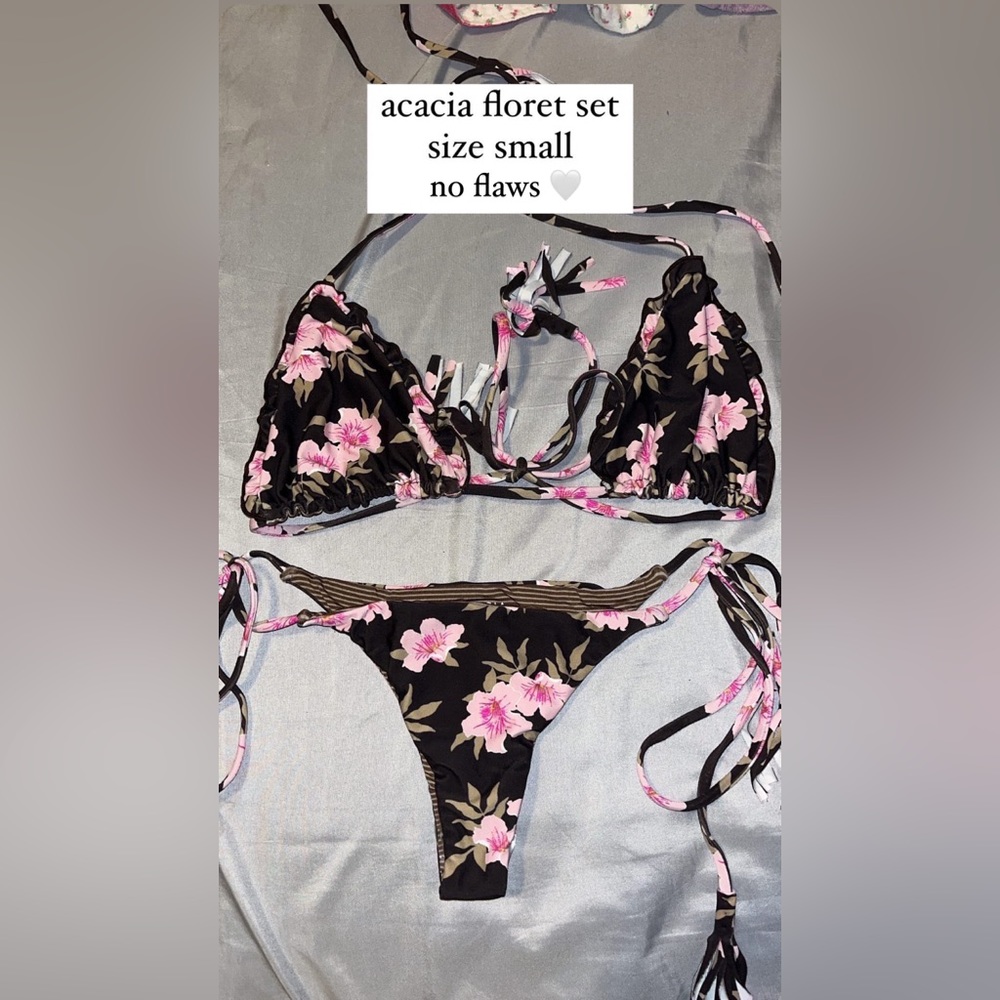 Acacia Floret set 🫶🏽 cheaper thru ven 🥰